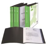 Mapa A4 profesională, cu 60 folii și buzunare exterioare pentru etichetare.